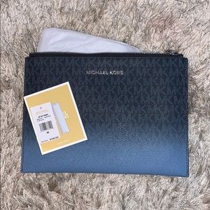 NWT Michael Kors Ombré Wristlet